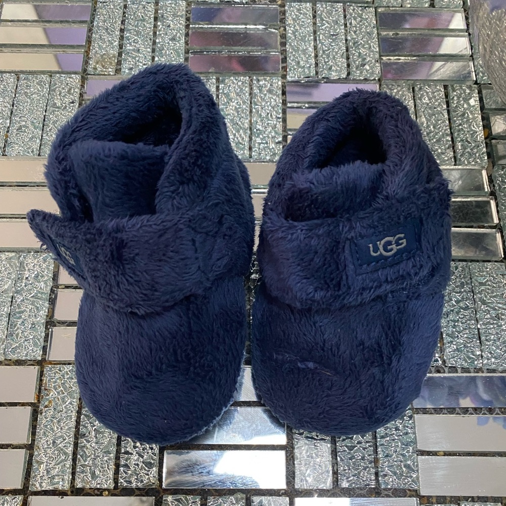 Baby UGG